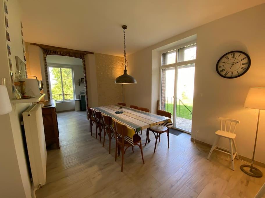 Sablons-sur-Huisne Maison Leocha מראה חיצוני תמונה